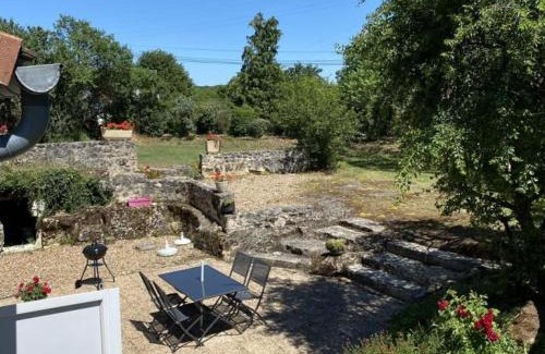 Saint-Epain Maison | Gîte rural 3 niveaux avec jardin privé, à proximité des châteaux de la Loire - FR-1-381-169