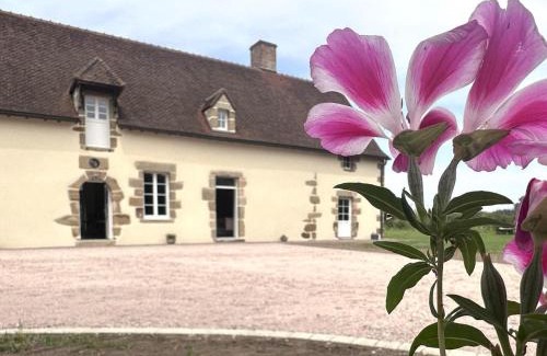 Rocles Maison | Gîte rustique rénové avec jeux pour enfants, climatisation et jardin privatif à Rocles - FR-1-489-546
