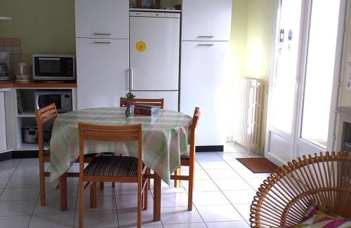 Saint-Gervais-la-Foret Maison | Gîte Saint-Gervais-la-Forêt, 3 pièces, 4 personnes - FR-1-491-145