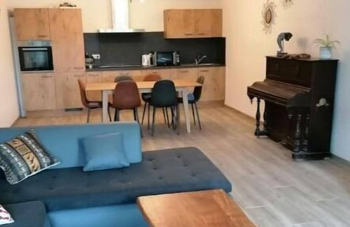 Brugelette Appartement | Gîte Savane Près de Pairi Daiza