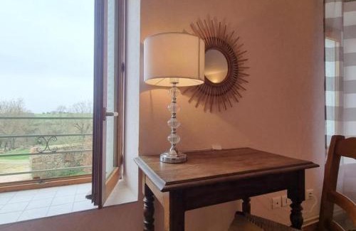 Saint-Paul-de-Vezelin Maison | Gîte spacieux avec cheminée et WiFi - Animaux admis - FR-1-496-87