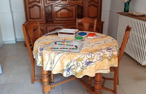 Nargis Maison | Gîte spacieux à 1h de Paris avec jardin et parking, proche Montargis et activités variées - FR-1-590-366