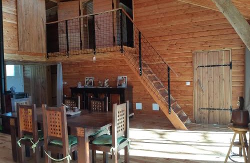 Pons Maison | Gîte spacieux avec accès SPA privatif et piscine de 2 à 10 voyageurs