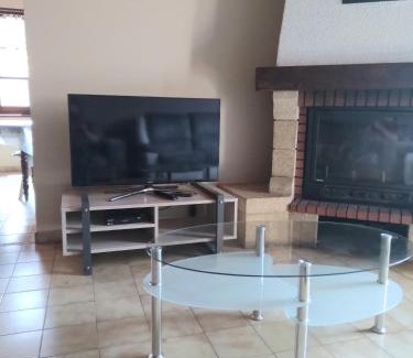Saint-Haon Maison | Gîte sur la Vallée de l'Allier