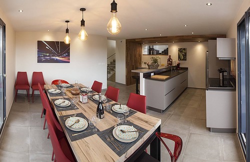 Turckheim Maison | Gîte & PISCINE + SPA 12-15 personnes,Turckheim proche Colmar
