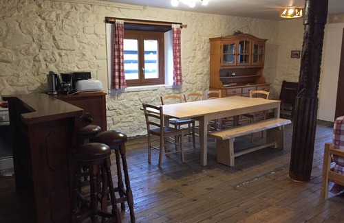 Saint-Etienne-en-Devoluy Chalet De Ski | Gîte "le Pic de Bure"