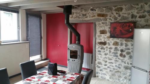 Vernines Maison | Gîte très lumineux