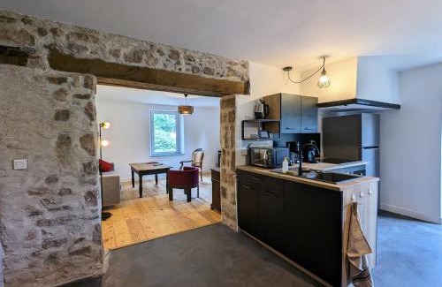 Jussarupt Maison | Gîte Vosgien Rénové avec Jardin, Proche Gérardmer et Activités de Plein Air - FR-1-589-600