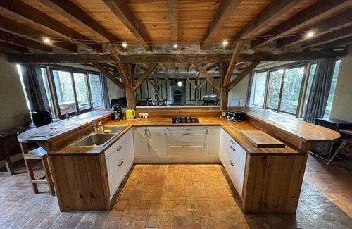 Challain-la-Potherie Villa | Gîte avec piscine intérieure, Le Repère de Choiseau
