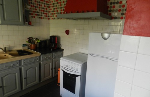 Saint-Secondin Cottage | Gîte 3 étoiles,120m2, parc clos 3000m2 , 40min FUTUROSCOPE, 30 min Poitiers,