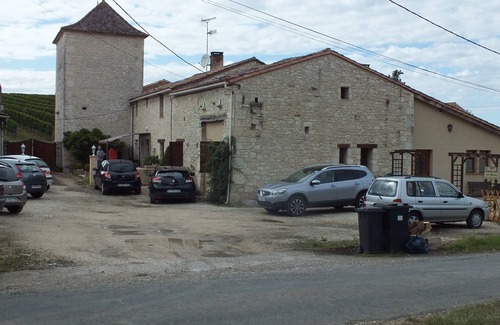 Puyguilhem Cottage | Gîtes 20 personnes "Le Garry II" à Thénac en Dordogne