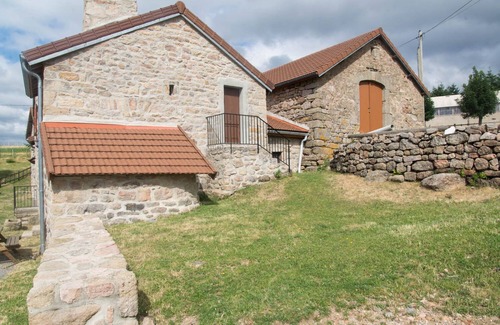 Pied-de-Borne Maison | Gîtes de France 3/5 personnes à La Bessière