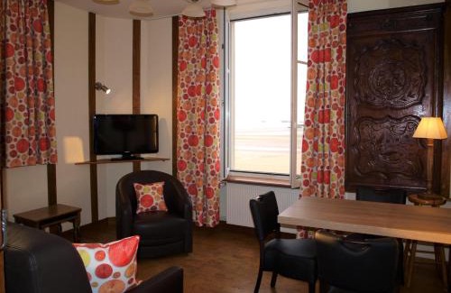 Asnelles Appartement | Gîtes en Normandie en FRONT DE MER à Asnelles , 3km d'Arromanches, 10km de Bayeux