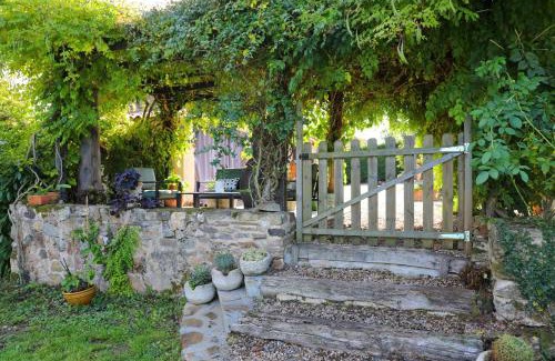 Ladignac le Long Maison | GÎTES LA FORESTERIE