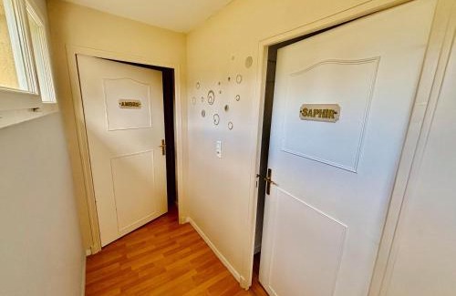 Le Breuil Maison | Gîtes Montvaltin - Villa 15 personnes & jardin