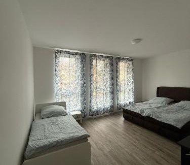 Taucha Appartement | Günstige wunderschöne und barrierefreie Ferien- und Monteurswohnung in Taucha bei Leipzig Nähe A14