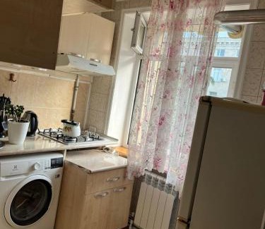 Ganja Appartement | Gəncədə 2 otaqlı təmirli və əşyalı mənzil