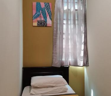 Downtown George Town Maison | G FORTUNE HOTEL +