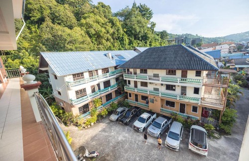 Nanai Road Hôtel | G house guest house