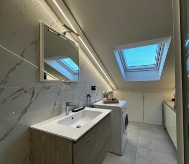 Leini Appartement | G house
