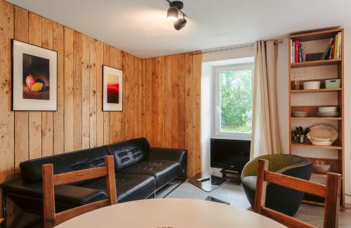 Puyravault Maison | Gabae Les Volets Verts