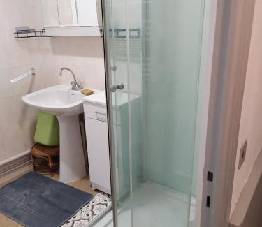 La Celle-sous-Gouzon Appartement | gaby