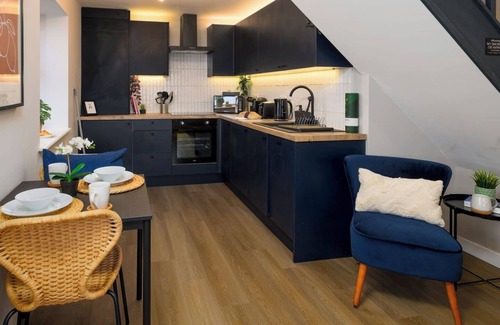 Plasnewydd Appartement | Gad Suite by Koya Homes