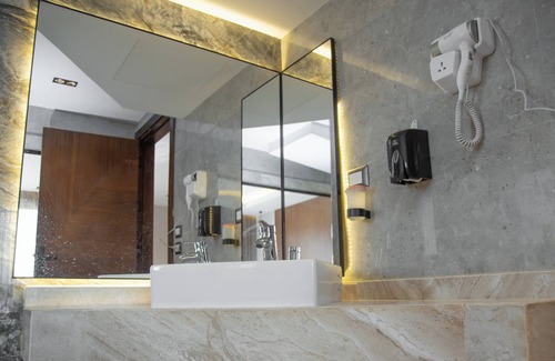 Al Haram Maison | Alpha Pyramids Hotel