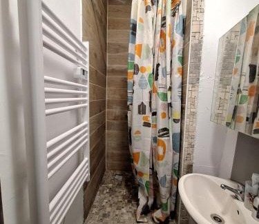 Saint-Paul-de-Fenouillet Appartement | Galamus Bonheur ! 2-3 jours si vous restez, le prix est bien baissé !