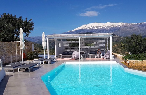 Agia Galini Appartement | Galini Breeze est un luxueux complexe de vacances à petite échelle pour les couples, Crète