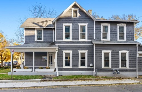 Short North Maison | Galla House On High Street! FREE Parking!