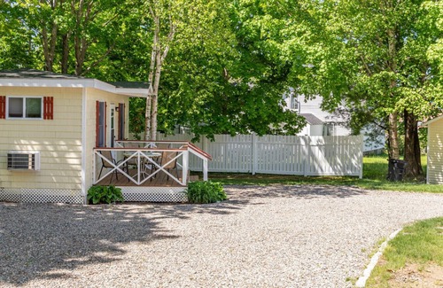 Hulls Cove Cabine | Gallagher's Travels Cabin Two (2 Bedroom)