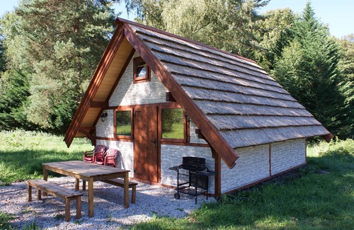 Sainte-Fortunade Cabine | hutte gauloise domaine du moulin de lachaud