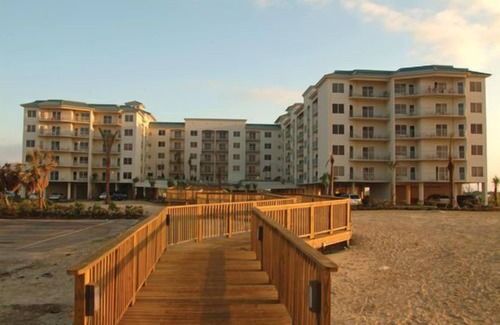 Beachside Village Copropriété | Galveston Condo / Pool 2BR directement sur la plage - Pas de rue à traverser!