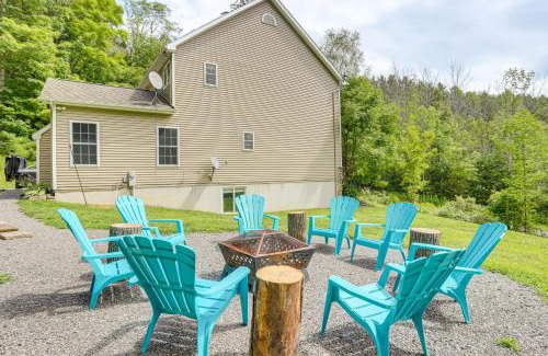 Collins Center Maison | Game Room and Hot Tub Big Fun in Ellicottville