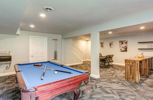 Collins Center Maison | Game Room and Hot Tub Big Fun in Ellicottville