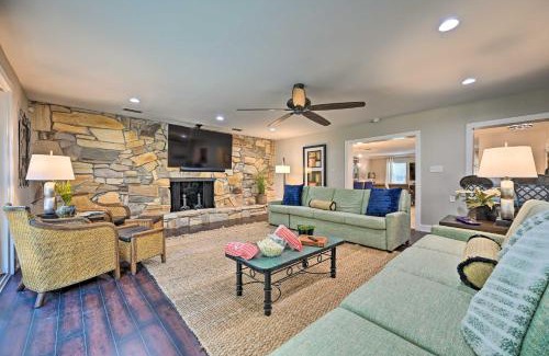 Bearss Plaza Maison | Game Room and Pool Huge Lutz Family Retreat