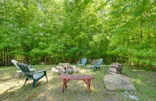 North Creek Maison | Game Room and Yard Charming North Creek Home!