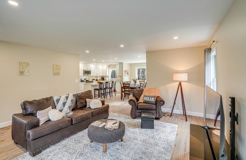 Greenville Maison | Game Room + Deck: Secluded Catskills Retreat