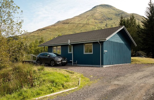 Crianlarich Chalet De Ski | Garde-chasse, 3 chambres, 4 étoiles, peut accueillir jusqu'à 6