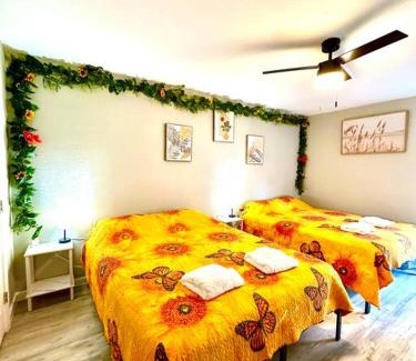 West Arlington Appartement | Games Haven with Crib Mins from AT&T, Sixflags, UTA, GlobeLife, AmericanAirlinesCenter