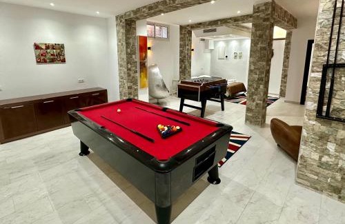 Gammarth Appartement | Gammarth Touristique piscine commune bord de mer