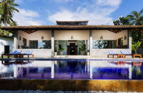 Hikkaduwa Maison | Gangananda - Superbe villa au bord du lac avec une grande piscine près de la mer