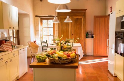 Issac Maison | Gapard La Grange