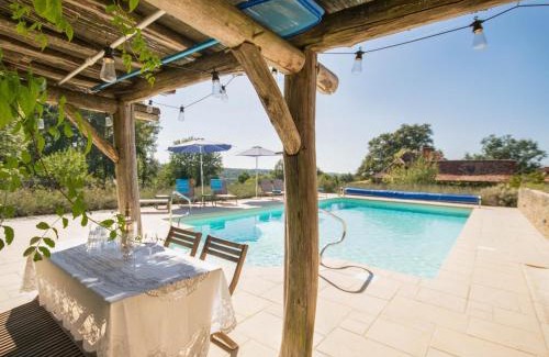 Issac Maison | Gapard La Grange