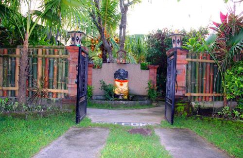 Goris Maison | Gara menjangan homestay