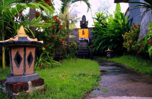 Goris Maison | Gara menjangan homestay