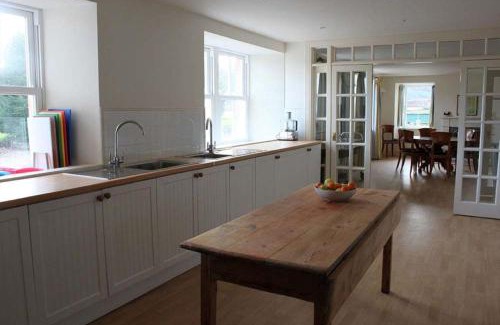 Fochabers Maison | Garbity Farmhouse - beautiful 6-bedroom Farmhouse with open fires