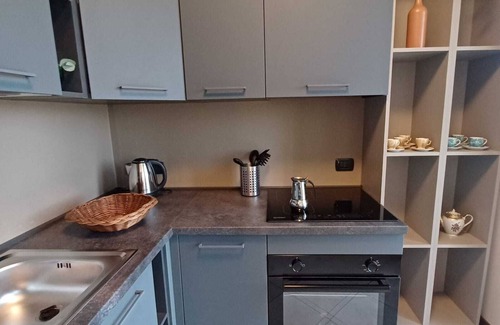 Raffa Appartement | GARDA A SOME Pool and Lake