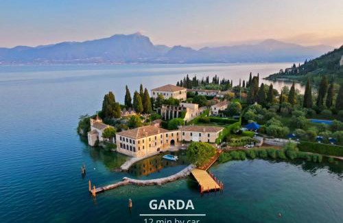Caprino Veronese Appartement | Garda Lake & Relax - Bellavista Flat 15min from Garda